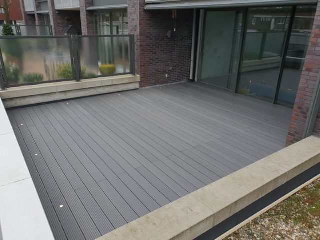 balkonvlonder met verlichting