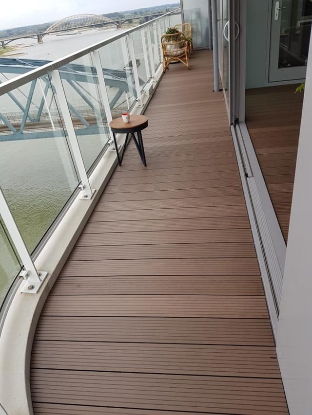 Vlonder balkon Nijmegen