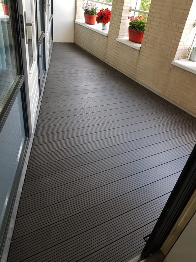 Schuin balkon Hoofddorp