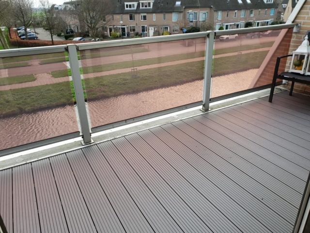 Houten vlonders balkon